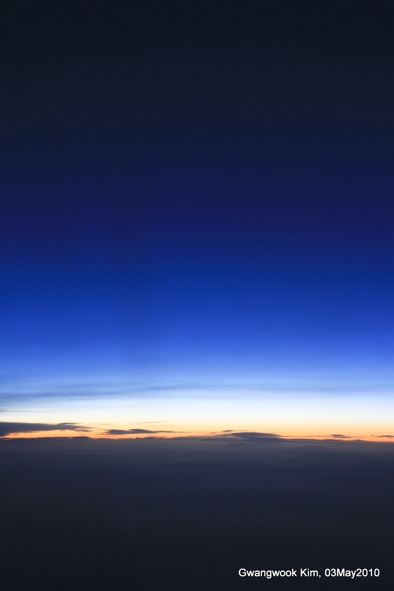 dawn_03may2010_v.jpg
